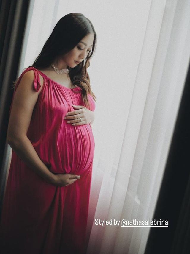 6 Potret Maternity Shoot Winona Adik Nikita Willy, Siap Sambut Buah Hati Pertama