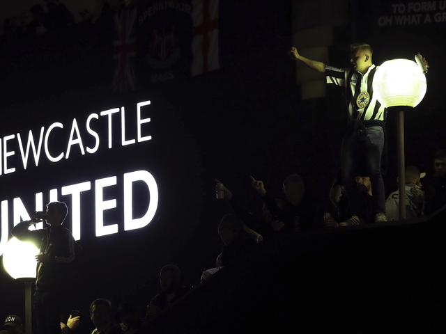 Liga Inggris Mike Ashley Mengklaim Newcastle United Laris Manis Ditawar Lebih Tinggi Dari Konsorsium Saudi Inggris Bola Com