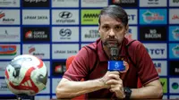 Souza menyebut ada lima pemain yang akan absen dalam laga tersebut. Mereka adalah Jordi Amat, Thales Lira, Cyrus Margono, Mauro Zijlstra, dan Shayne Pattynama.