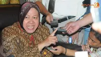 Risma bahkan mengaku capek menghadapi kolega pemerintahannya yang hanya memikirkan fitnah, menang-menangan, dan sikut-sikutan (Liputan6.com/Herman Zakharia)