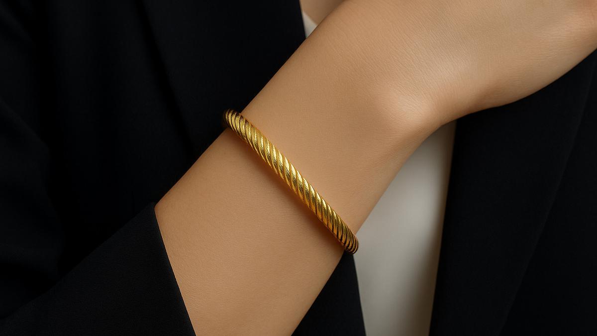 7 Model Gelang Bangle yang Bagus Emas 24 Karat 5 Gram, Simple tapi Mewah