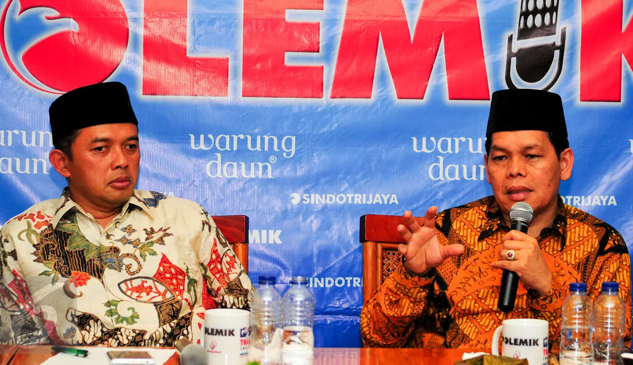 Anggota Komisi VIII DPR RI Maman Imanulhaq dan Wakil Sekjen Majelis Ulama Indonesia (MUI) Pusat Amirsyah Tambunan saat menjadi pembicara dalam diskusi bertajuk 'Angeline Wajah Kita' di Jakarta, Sabtu (13/6/2015). (Liputan6.com/Yoppy Renato)