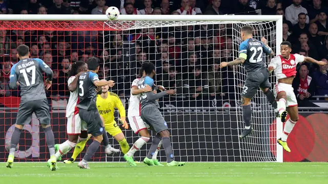 Foto: Bayern Munchen dan Napoli Menang Besar di Liga Champions