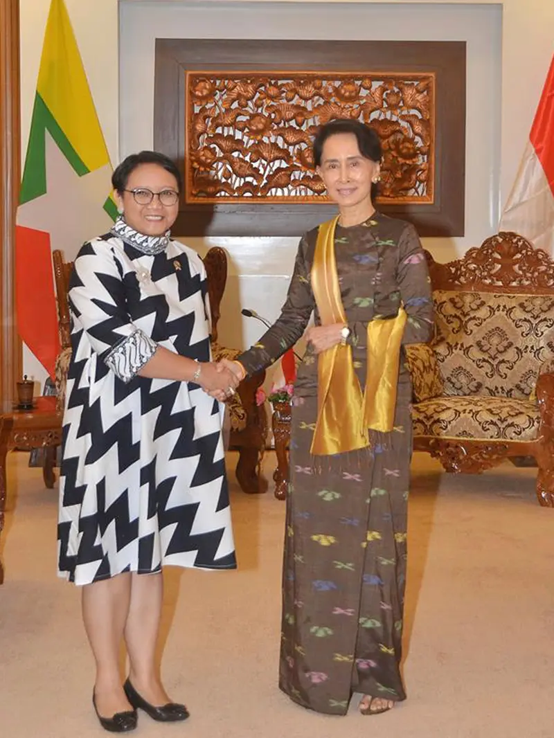 Menlu Retno Langsung Temui Aung San Suu Kyi
