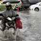 Banjir di Pantai Anyer, Cilegon, Banten 