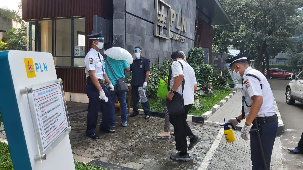 PLN berhasil memulihkan 45 penyulang dan tujuh Gardu Induk di Palu. (Dok PLN)