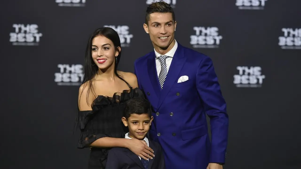 [Bintang] Cristiano Ronaldo