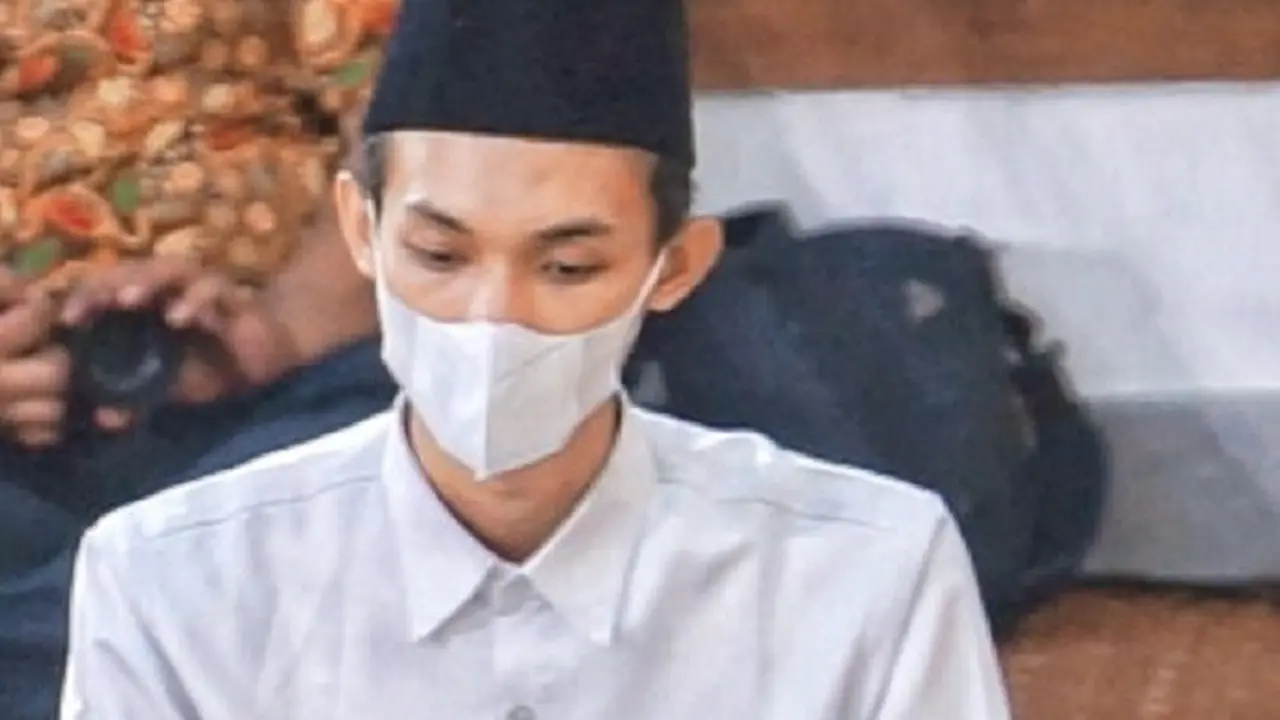 Rahmat Alfian Hidayat lolos seleksi menjadi Imam Masjid Besar di Uni Emirat Arab (UEA). (Dian Kurniawan/Liputan6.com)