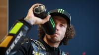 Pembalap VR46 Ducati Marco Bezzecchi sulit dikalahkan pembalap manapun pada FP1 MotoGP Belanda yang berlangsung di sirkuit Assen (AFP)