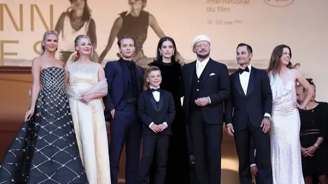Film Baru John Travolta Terinspirasi dari Kecintaannya pada Dunia Penerbangan
