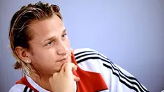 French national soccer team defender Philippe Mexes gives a press conference in Clairefontaine, outside Paris, on September 04, 2008. AFP PHOTO / FRANCK FIFE 