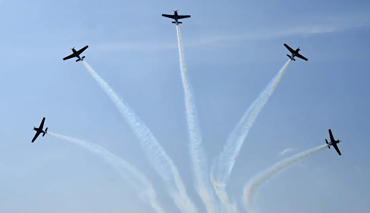 Latihan yang diberi nama Multilateral Naval Exercise Komodo (MNEK) 2025 akan berlangsung di Bali pada 15 hingga 22 Februari 2025. (SONNY TUMBELAKA/AFP)