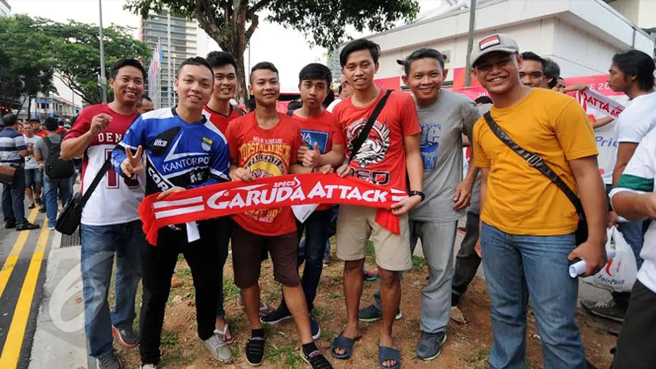 Suporter Timnas Indonesia di SEA Games 2015