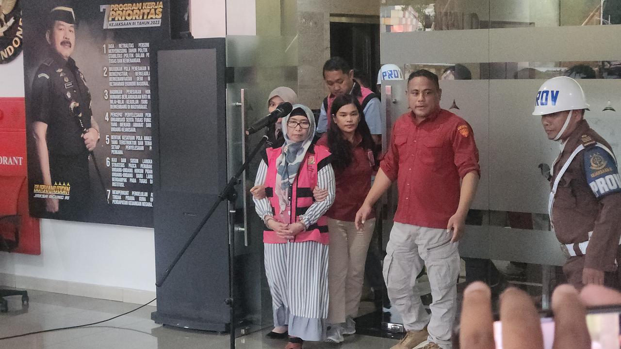 Kejagung Tetapkan 6 Tersangka Korupsi Emas di PT Antam