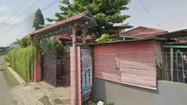 Warung & Kafe Pinggir Rel (Google Street View 2024)