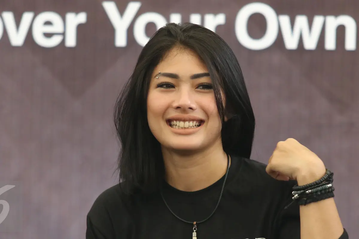 20160808-Nabila Putri-HZ