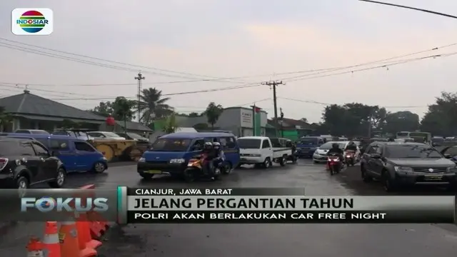 Jelang puncak tahun baru, ini antisipasi Polri terkait kepadatan kendaraan di jalur Puncak menuju Cianjur, Jawa Barat.