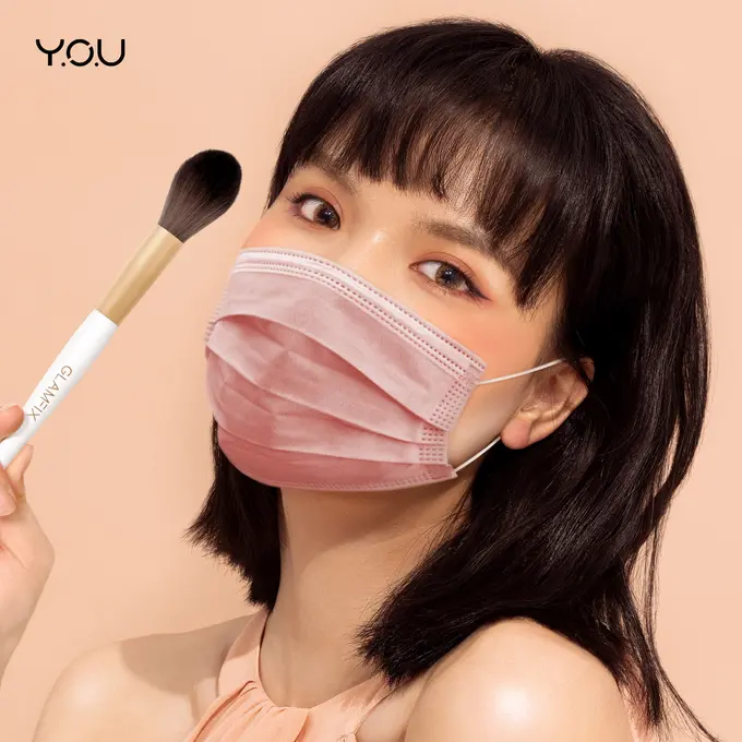 Rahasia Makeup On Point Meski Gunakan Masker di Masa Pandemi