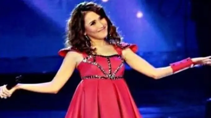 [Bintang] Ayu Ting Ting