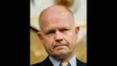 Setelah lengser dari jabatannya, Hague akan menduduki kursi ketua majelis rendah Parlemen Inggris. (REUTERS/Heinz-Peter Bader)