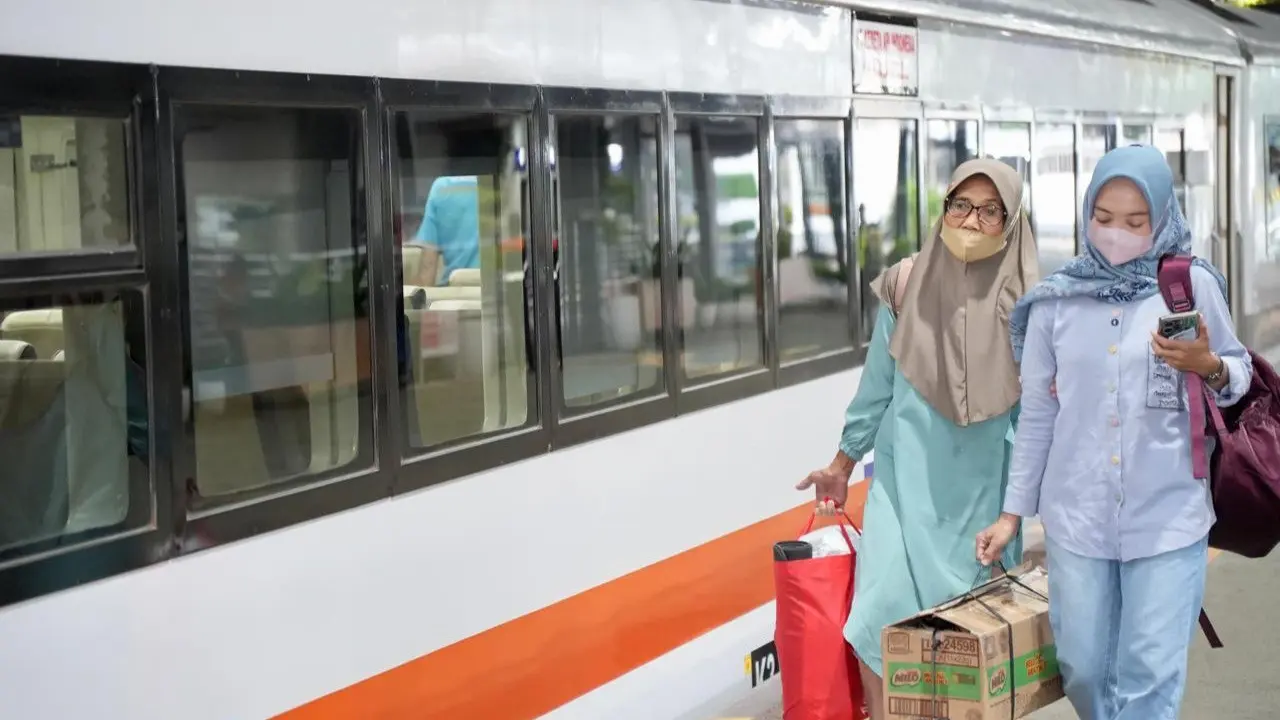 Ilustrasi penumpang KAI Tanjungkarang. Foto : (Istimewa).