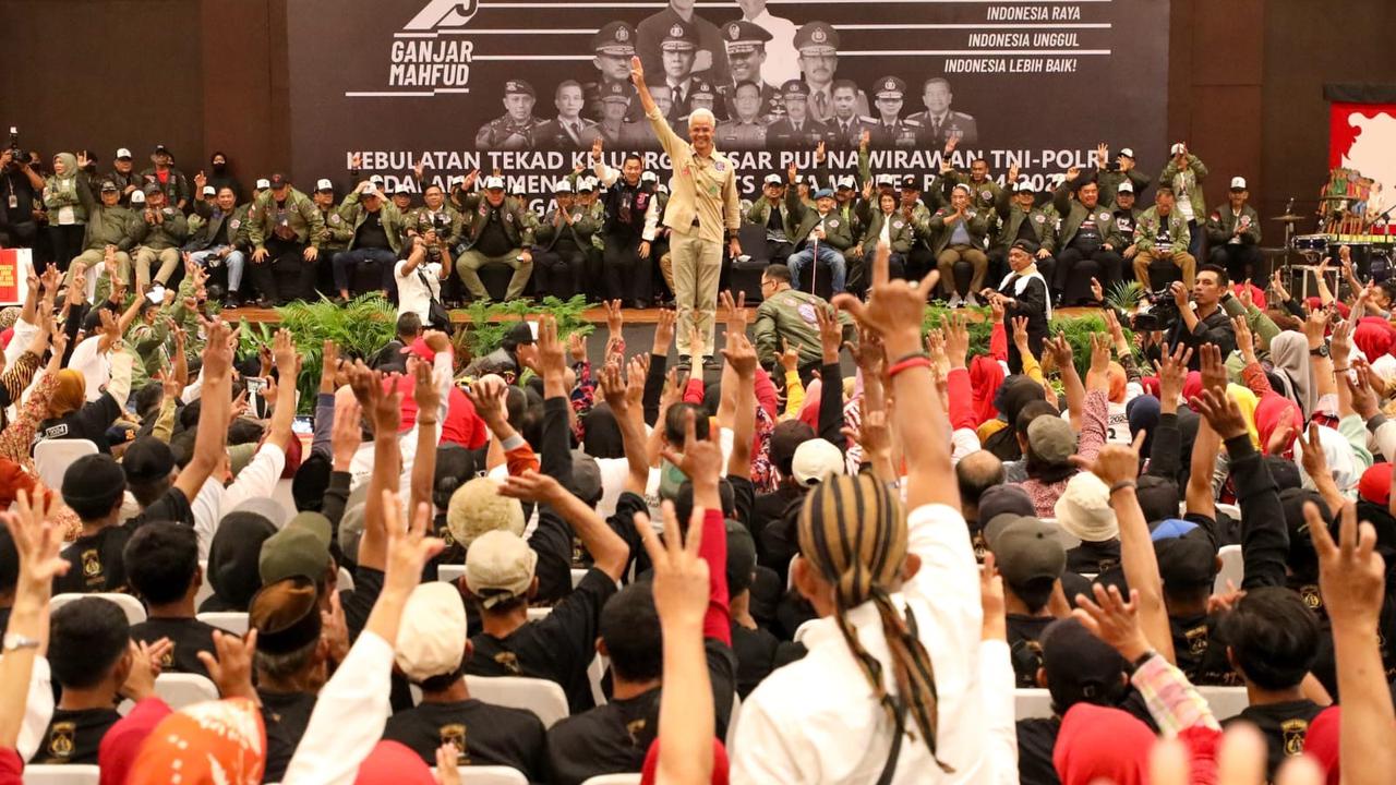 Capres nomor urut tiga Ganjar Pranowo di Colomadu, Karanganyar, Jawa Tengah, Rabu (7/2/2024). (Liputan6.com/Delvira Hutabarat)