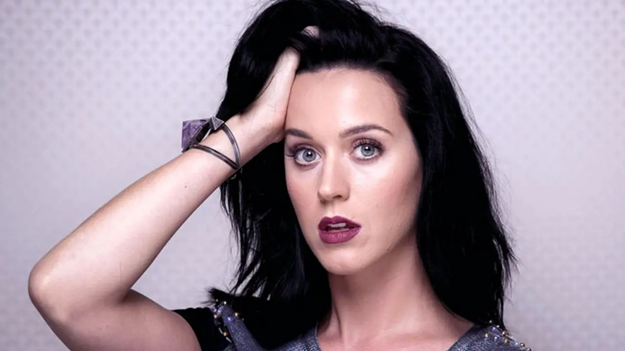 katty-peary-stop-131029b.jpg