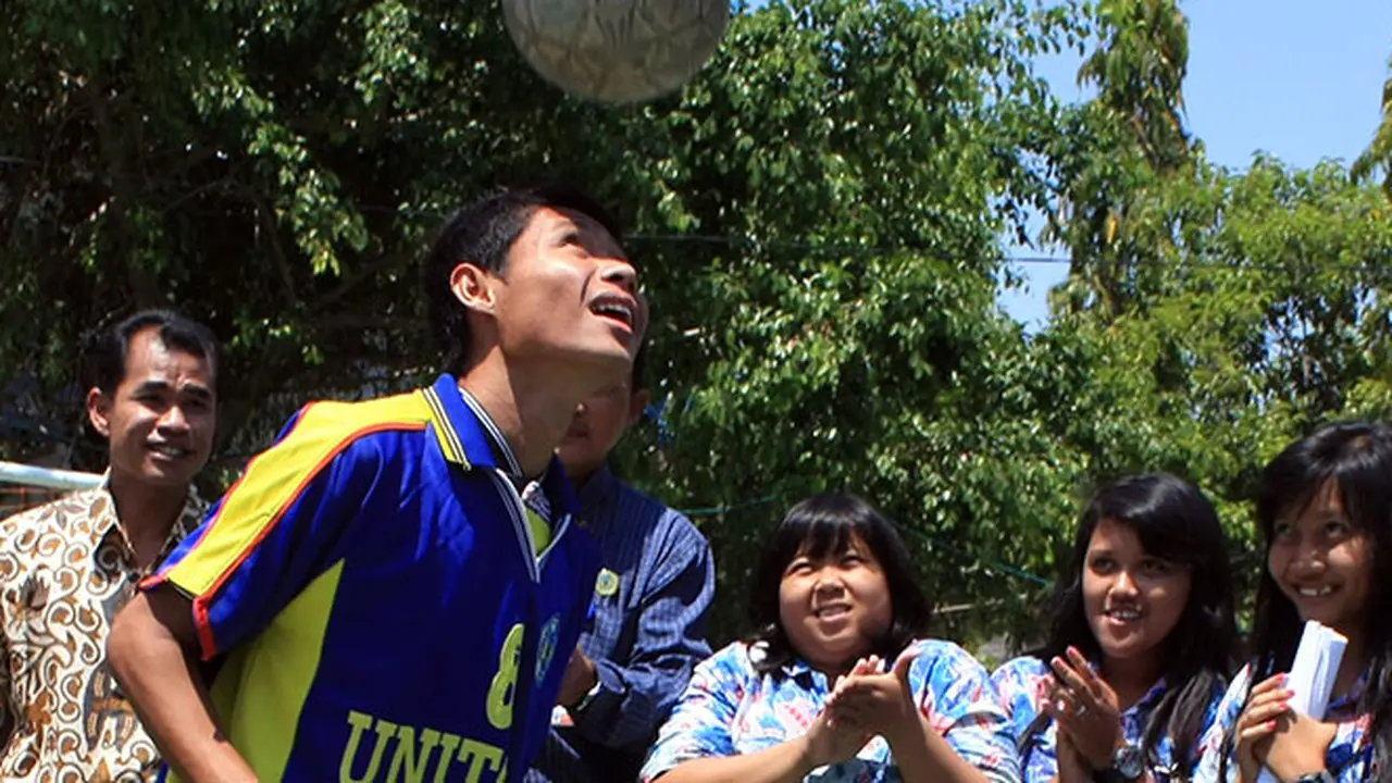 evan-dimas-131003b.jpg