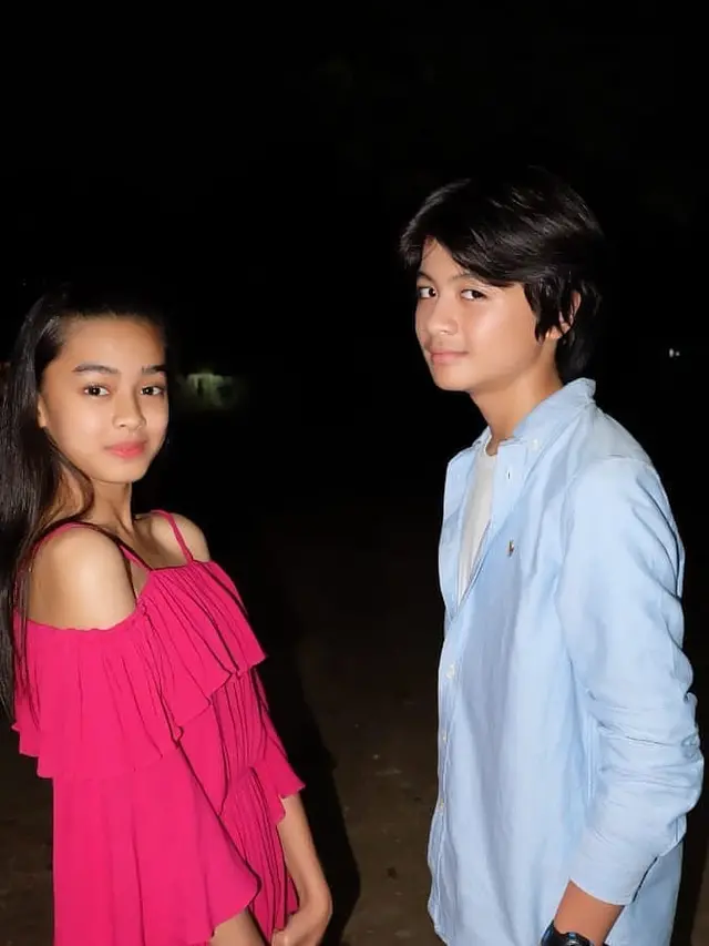 Main Sinetron Bareng, Ini 6 Potret Aqeela Calista dan Rassya Hidayah ‘Dari Jendela SMP’