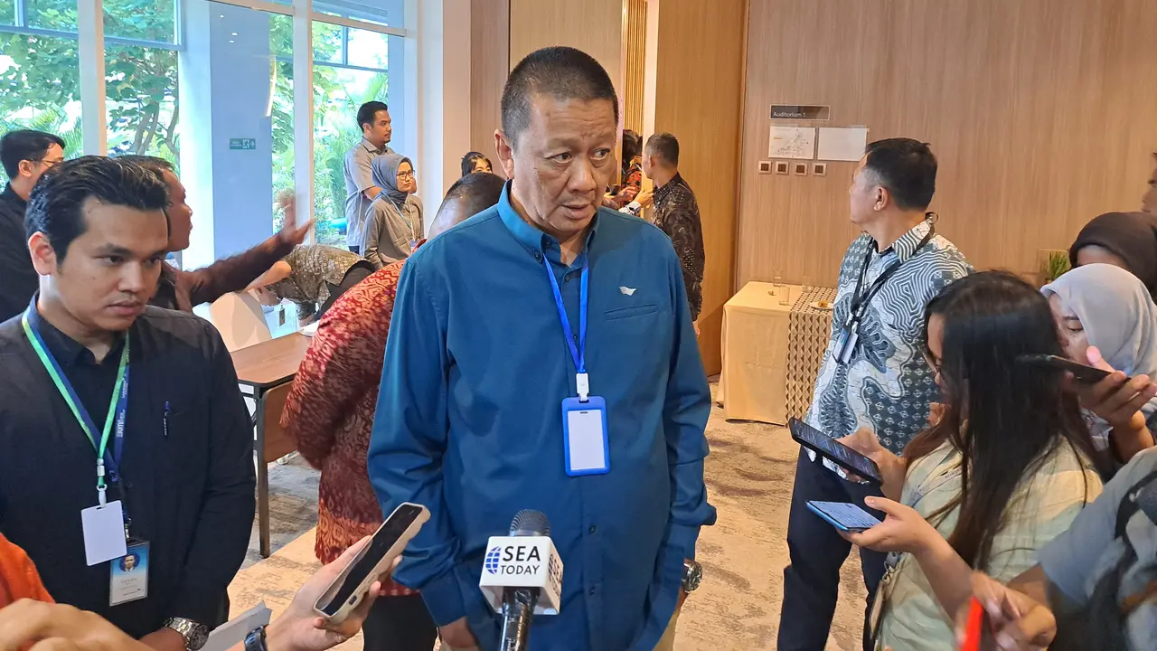 Irfan Setiaputra, mengakui dirinya diberhentikan dari posisinya sebagai Direktur Garuda Indonesia, Jumat (15/11/2024)