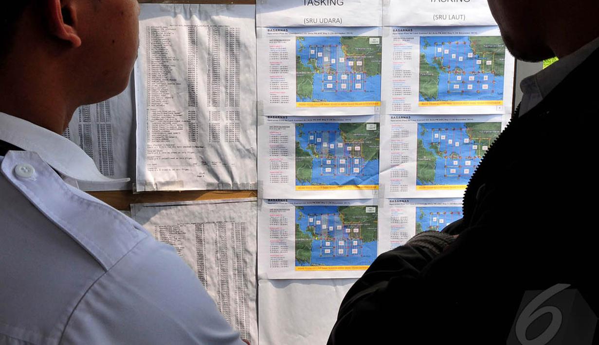 Menurut data dari Basarnas, pada hari ketiga, Selasa (30/12/2014), wilayah pencarian pesawat AirAsia QZ8501 diperluas menjadi 13 area pencarian, Jatim.(Liputan6.com/Johan Tallo)