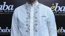 Mendekati bulan Ramadhan tahun ini, ayah Aqueeni Aziz Djorghi itu didapuk menjadi brand ambassador. Dengan menerima tawaran e-commerce muslim, ia bisa memperdalam agama dan mengingat-ingat kembali ilmu agama. (Adrian Putra/Bintang.com)