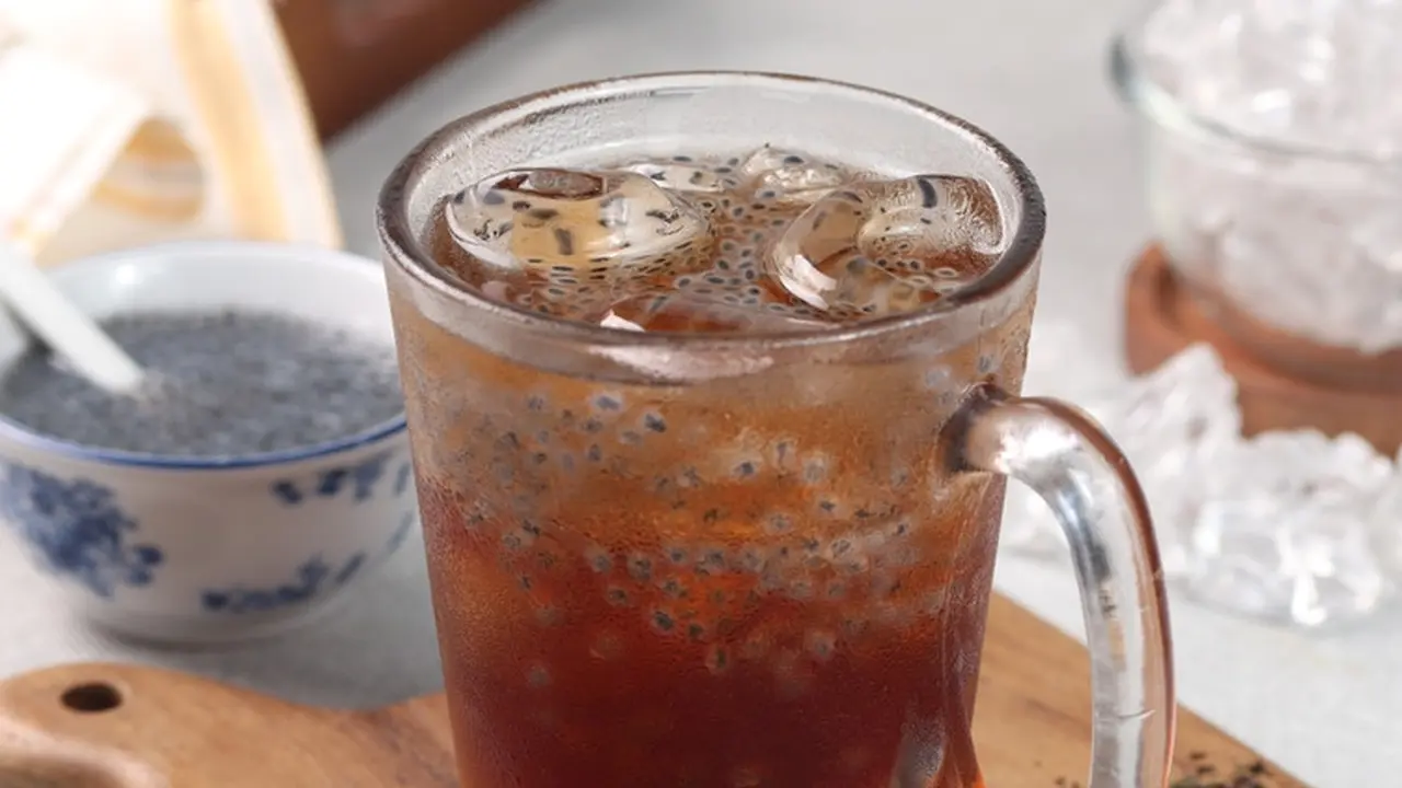 resep es teh selasih minuman