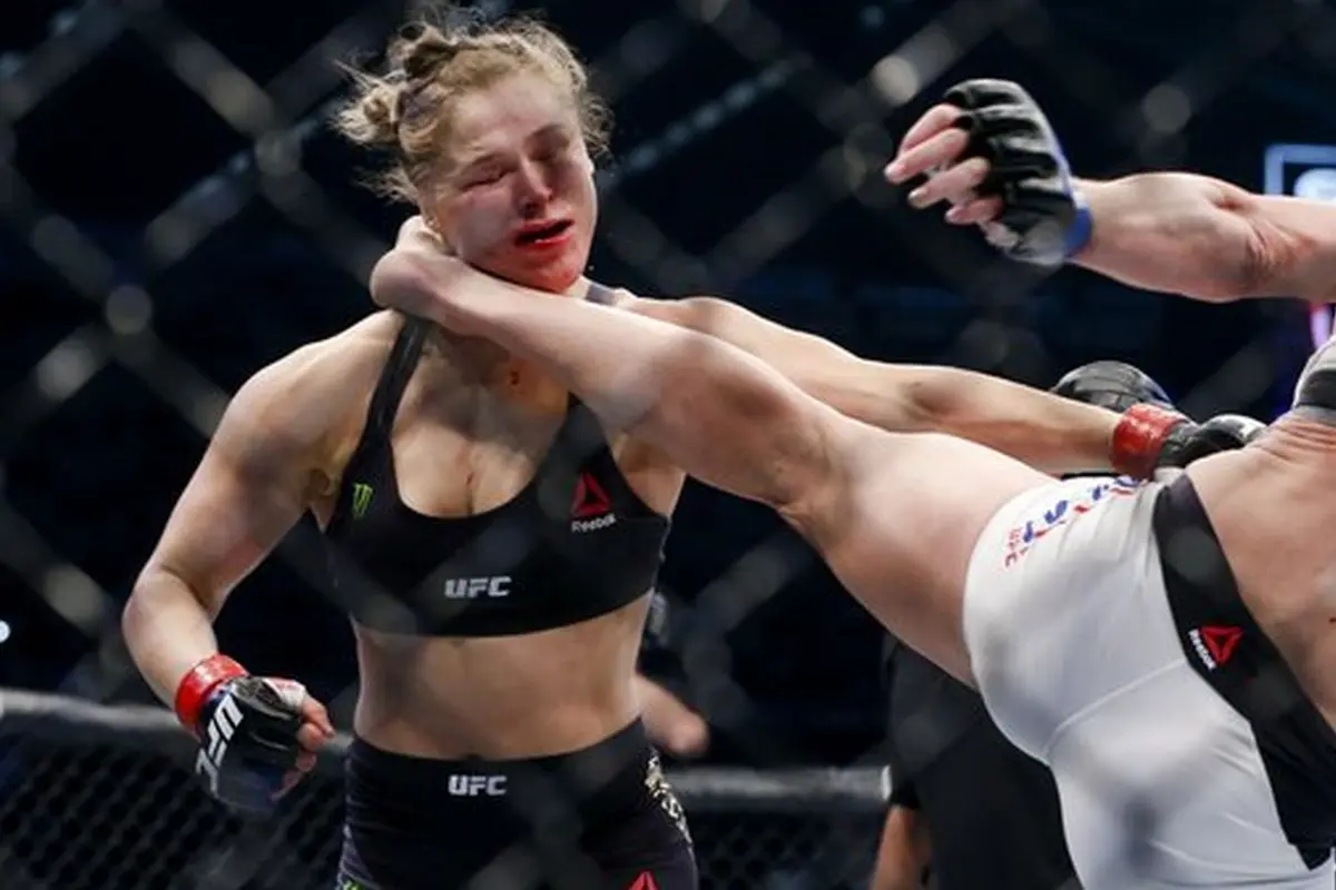 Kalah dari Holly Holm, Ronda Rousey Curhat di Instagram