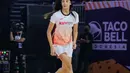 Baru-baru ini, Anya juga tampak bermain Dodgeball dalam kompetisi yang disuguhkan Kuy Entertainment dan RANS Entertainment. Kala itu, ia tampil memadukan setelan jersey putih dan sneakers warna senada. @anyageraldine.