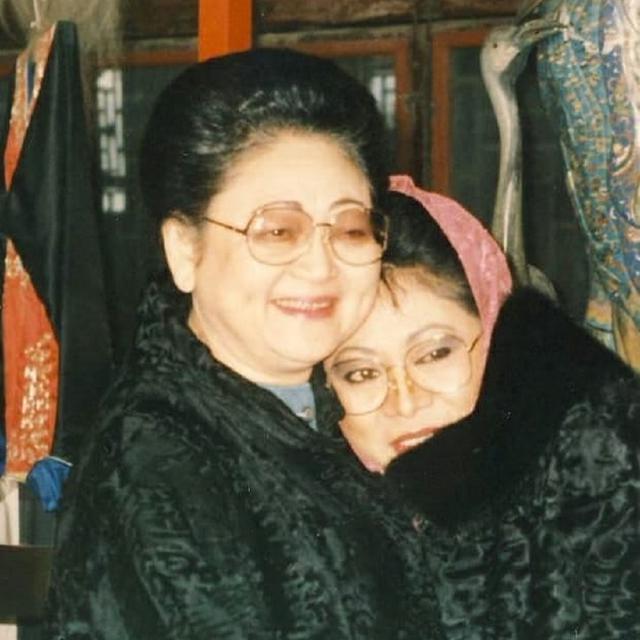 Kisah 6 Potret Kenangan Tutut Soeharto Bersama Ibu Tien Lifestyle Liputan6 Com