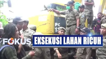 Rencananya, Pemkot Bandung akan membangun rumah deret di kawasan yang selama ini dikenal sebagai kawasan padat penduduk itu.