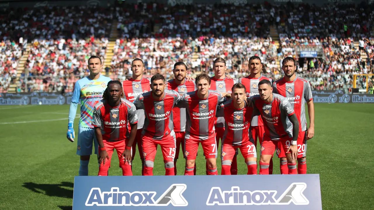 Emil Audero masuk starting XI Cremonese