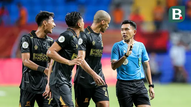 Foto: Momen VAR yang Sempat Bawa Borneo FC Ungguli Madura United