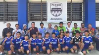 Akademi Persib Bandung. (Bola.com/Erwin Snaz)