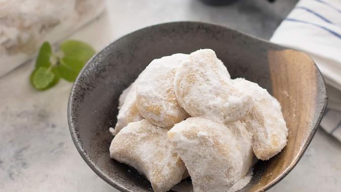 Resep Putri Salju Almond yang Lembut - Lifestyle Fimela.com