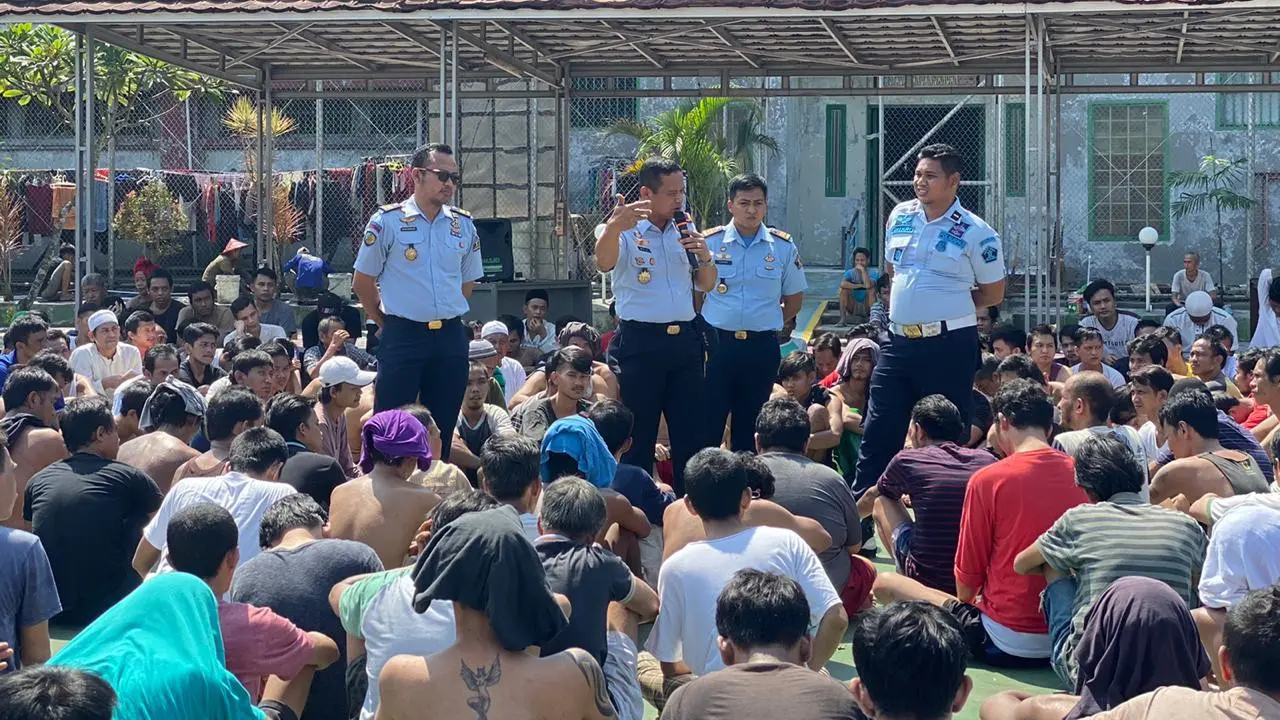 Ditjen PAS mensosialisasikan pembatasan kunjungan di Lapas, Rutan, dan LPKA sebagai upaya mencegah penyebaran Covid-19.