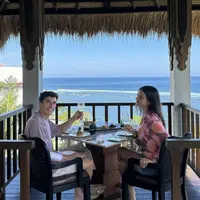 Usai menutup musim 2023 dengan susah payah, pebalap baru Ducati Gresini Racing, Marc Marquez memutuskan berlibur ke Bali. [@marcmarquez93/@gemmpinto]