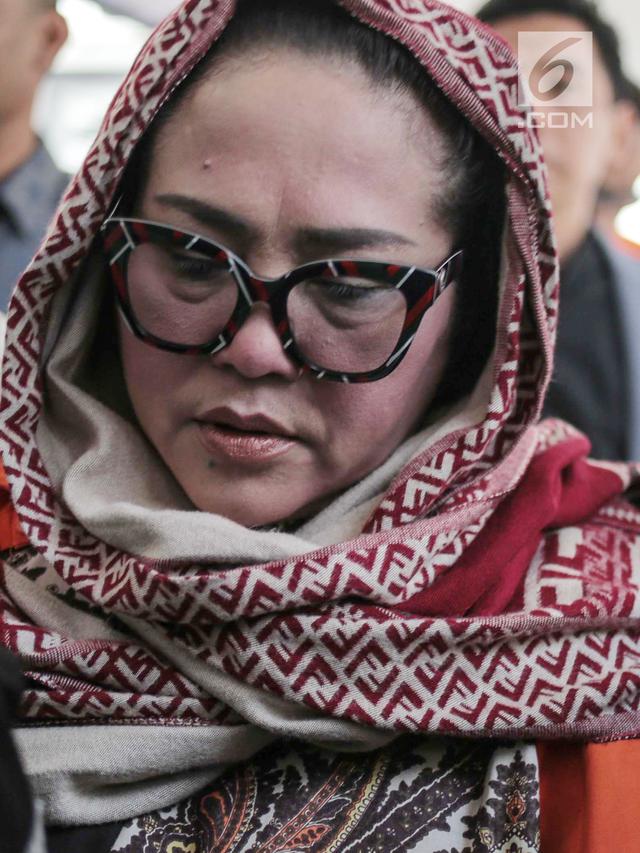 Wajah Lesu Nunung dan Suami Jelang Rilis Kasus Narkoba