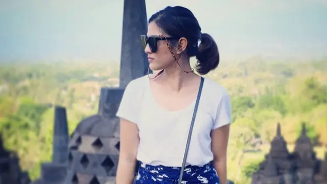 Dian Sastrowardoyo