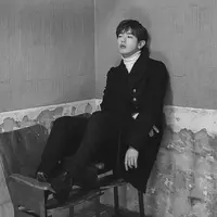 Eric Nam (Foto: Twitter/ericnamofficial)