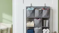 5 Ide Organizer Belakang Pintu Solusi untuk Rumah Sempit Jadi Lebih Rapi dan Lega