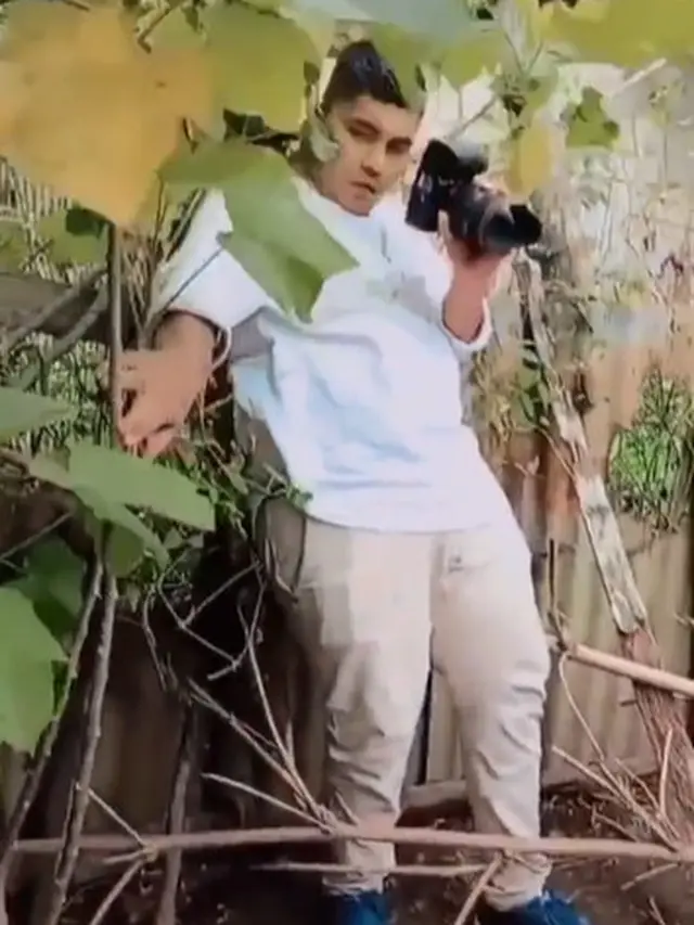 Pasangan Ini Foto Prewedding di Kandang Bebek dan Sapi, 6 Hasilnya Tetap Estetik