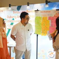 Anak pada dasarnya belajar melalui pengalaman langsung (Sumber: Betadine Bening)
