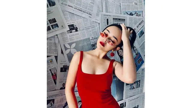 7 Gaya Pemotretan Amanda Manopo yang Paling Curi Perhatian, Selalu Modis